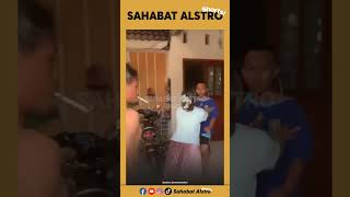 Download lagu This 1 family was able to refuse to pay for the COD package after they opened it. mp3 Download lagu This 1 family was able to refuse to pay for the COD package after they opened it. mp3