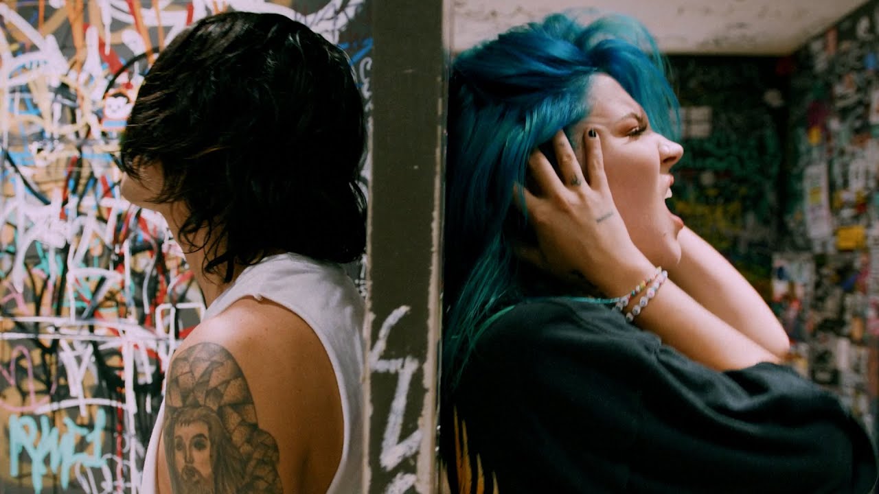 Sleeping With Sirens ft. Charlotte Sands — Let You Down