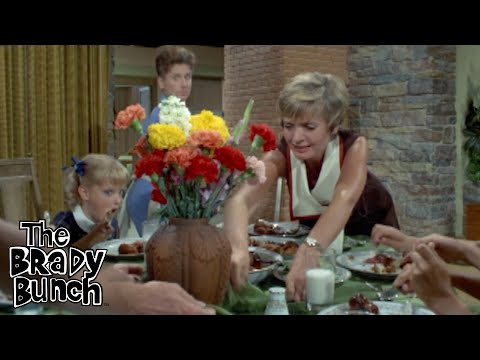 Carol's Favorite Vase Leaks All Over the Table!