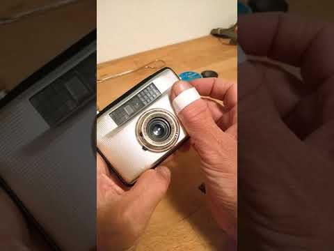 WELTA pentina how to load the film.