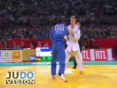 JUDO 2009 Tournois de Paris: Dae-Nam Song (KOR) - Axel Clerget (FRA)