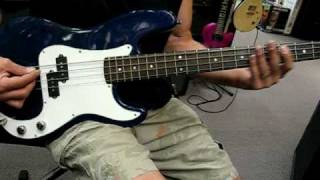 Video thumbnail for Johnson JP800 Bass by universalrenote
