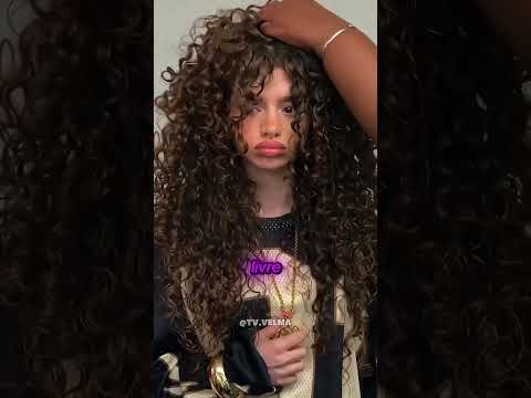 COMO DESENHAR CABELO CACHEADO COM VOLUME REALISTA EM 4 PASSOS! ✍🏽🎀