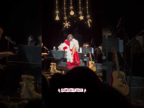 Experience the Magic of MARIE OSMOND's Christmas Symphony