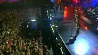 SIMPLE PLAN- god must hate me.