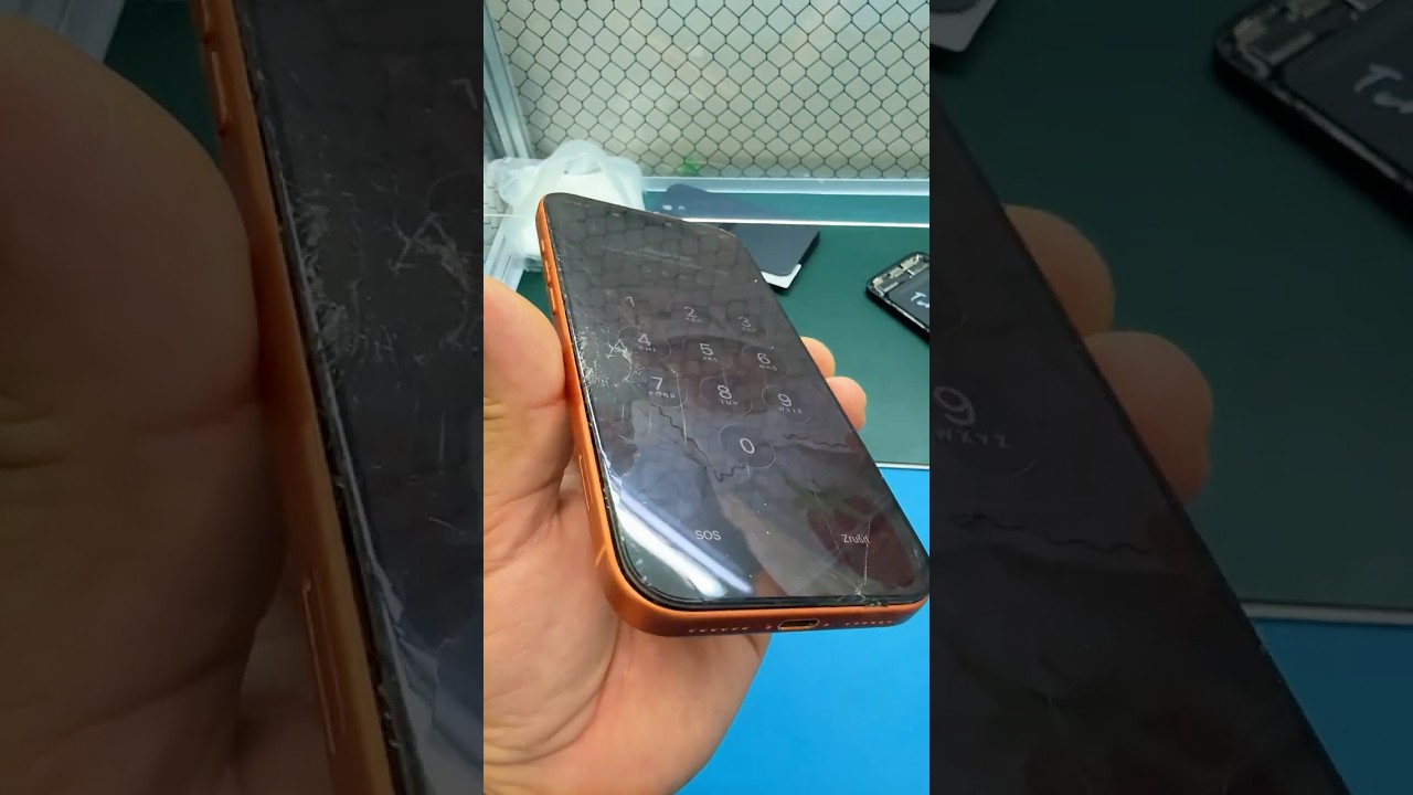 iPhone 17 Pro max Repas  displeja