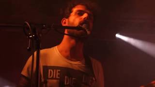 SOVIET SOVIET "Ecstasy" - live im Bett in Frankfurt am 6.2.17