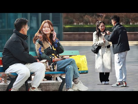 得知男生被前女友糾纏，陌生姑娘們紛紛化身“現任女友”