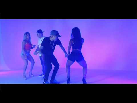 MC Brisola e MC G15 - Muito louca (Web Clipe) DJ Teta