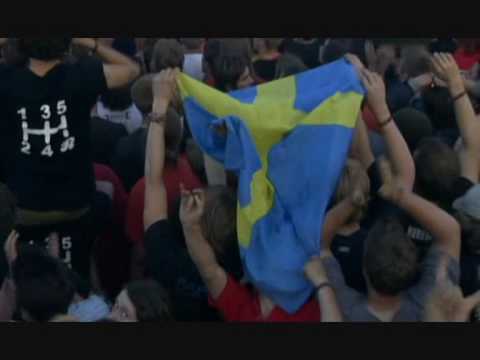 The Hives- Antidote live 2006