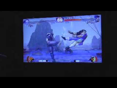 Umthrfkr(Vega) vs MagnetoManiac(Bison) @ Regional Singles 11-7-09 #sf4