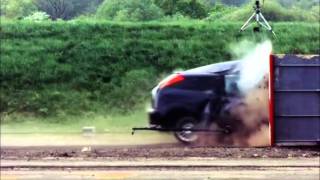 Crash Test Ford Focus  120 mph (190 km/h)