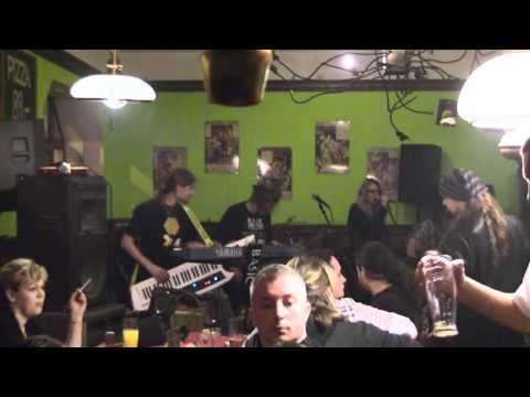 Caerrion - CAERRION 2012 - Z Temnoty (live)