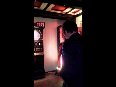 Žuja party @ CB Lovran: Ivan Močinić vs. Ivana Čošić - pikado (pt.1)