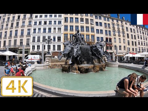 Place des Terreaux em Lyon, França | Verão de 2021 [4K]
