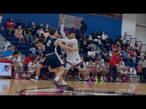 #2 Gavin Peck ‘28 CG TX • 45 PTS w 7 THREES vs Veterans Memorial