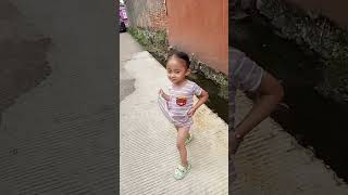 Download lagu nahla malah mau pipis di jalan jangan ya dek ya 😭😭😰#nahlalovy #ngasuhanak #shorts mp3