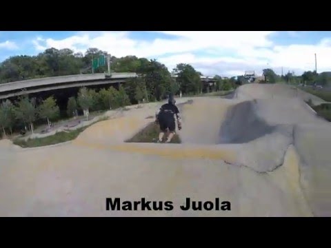 Riemu goes crashed ice!