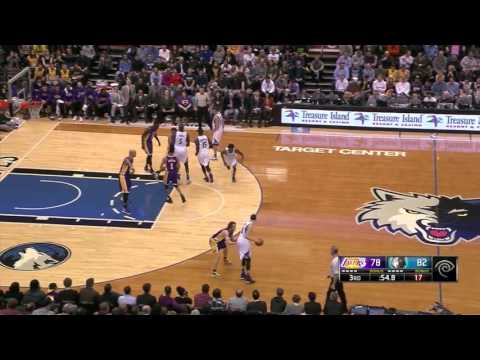 Zach LaVine vs Los Angeles Lakers 09.12.2015 (4Pts)