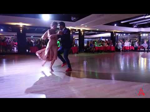 Soledad Larretapia & Octavio Fernandez (1/4)