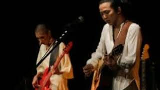 Tashoora - Tatap (lirik) Wajib dengeri lagu ini !! Sumpah Enak banget !!