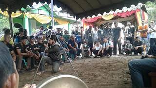 Download lagu Membunga kuntau. gerak seadanya.. langsung tebas ja. mp3 Download lagu Membunga kuntau. gerak seadanya.. langsung tebas ja. mp3