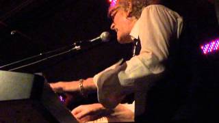 standing in my light NY City winery Ian Hunter sept 2013