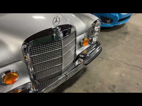 Mercedes 300SEL 6.3 Walkaround