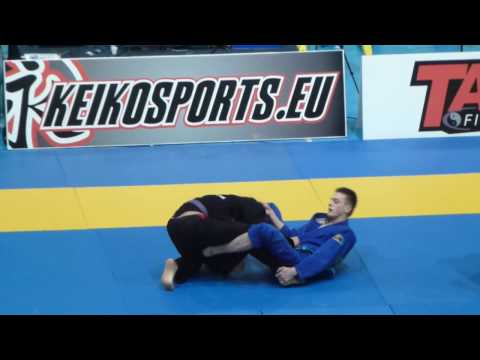 Tarik Hopstock vs Jakub Zajkowski - IBJJF European Open 2016 - Purple Adult - Middle