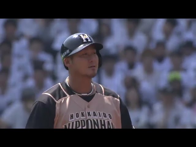 【1回表】ファイターズ・中田 ようやく出た1本に感情爆発!! フェンス直撃の先制打!! 2016/5/1 M-F