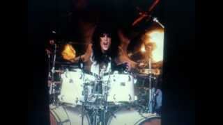 Mötley Crüe: Piece of Your Action from album LIVE...