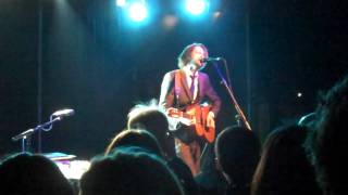 Fyfe Dangerfield "When You Walk Into The Room" Live at the Scala