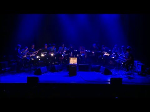 Adrian Utley's Guitar Orchestra plays Terry Riley's 'In C' Live at AB - Ancienne Belgique