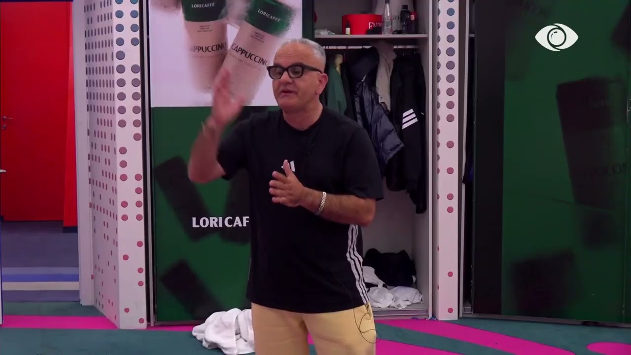 Ti je i pafytyrë/ Debat mes Artanit dhe Mateos