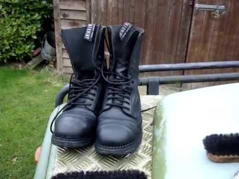 download lagu mp3 mp4 Grinders Made In England, download lagu Grinders Made In England gratis, unduh video klip Grinders Made In England