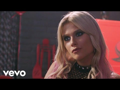 Valentina Zenere - Claroscuro (From "Juacas 2"/Official Music Video)