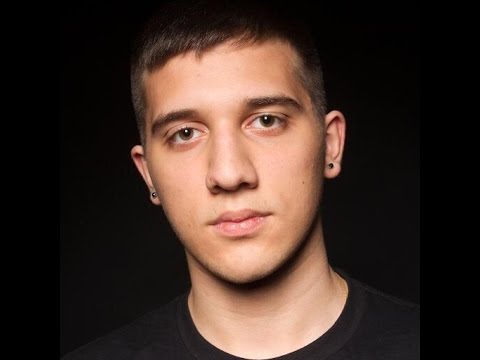 Secret.Arteezy's Amazing First Blood On EG.Universe