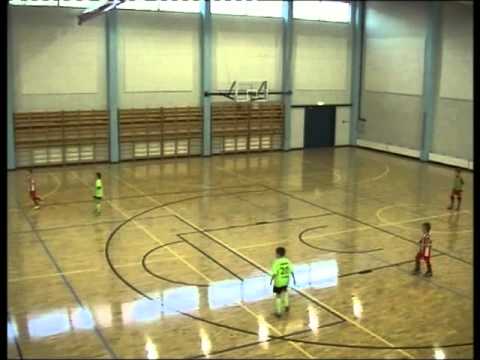 1/2 Tammeka Juunior Cup'12/FK Baltika - FC Santos I/11.02.2012./2003.dz.g/I.mp4