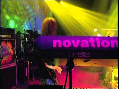 Ozric Tentacles -The Throbbe-Live at the Pongmasters ball -2002