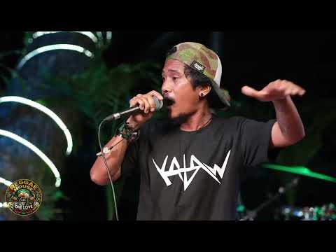 TOOTHPEAK FT BANGKILAN BUANG (LIVE MUSIC @JahLoveMusic )