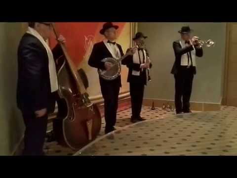 Valeriy Bukreev Black Jack Dixie Jazz Quartet 2014 Live in Swiss Hotel Moscow Mack The Knife