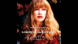 As I Roved Out-Loreena McKennitt [Live] (HQ)
