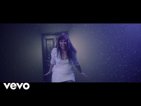 Skarlett Riot - Luminate (Official)