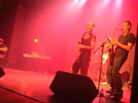 Pheel Balliana - Caravan (live from Que Maravilha, O Show)