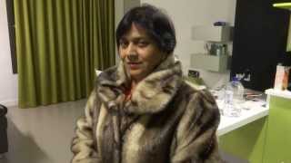 preview picture of video 'Aruna Sharma purchased Nice Winter jacket in Bilbao, Spain, Jan 9, 2014'