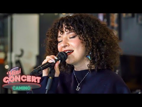 MINI CONCERT CAMINO - ENCHANTÉE JULIA 🎙