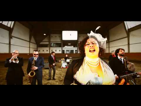 SOULFUL ORCHESTRA Se Bruciasse la Città (Official Video)