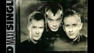 FINE YOUNG CANNIBALS - EVER FALLEN IN LOVE - COULDN'T CARE MORE