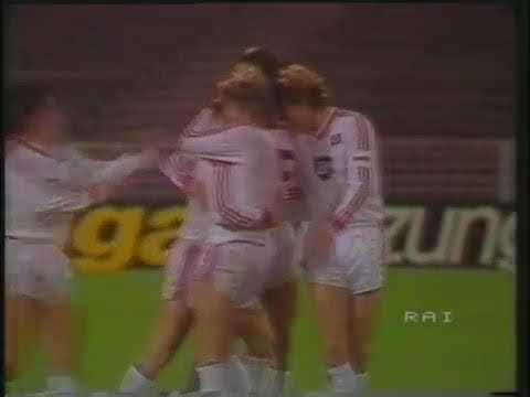1984/85 HSV - ZSKA Sofia UEFA-Pokal 2.Runde Hinspiel