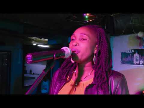 Omondi Mc Ngoe -Phylo Nyar Alego Agulu  (Official  Video)